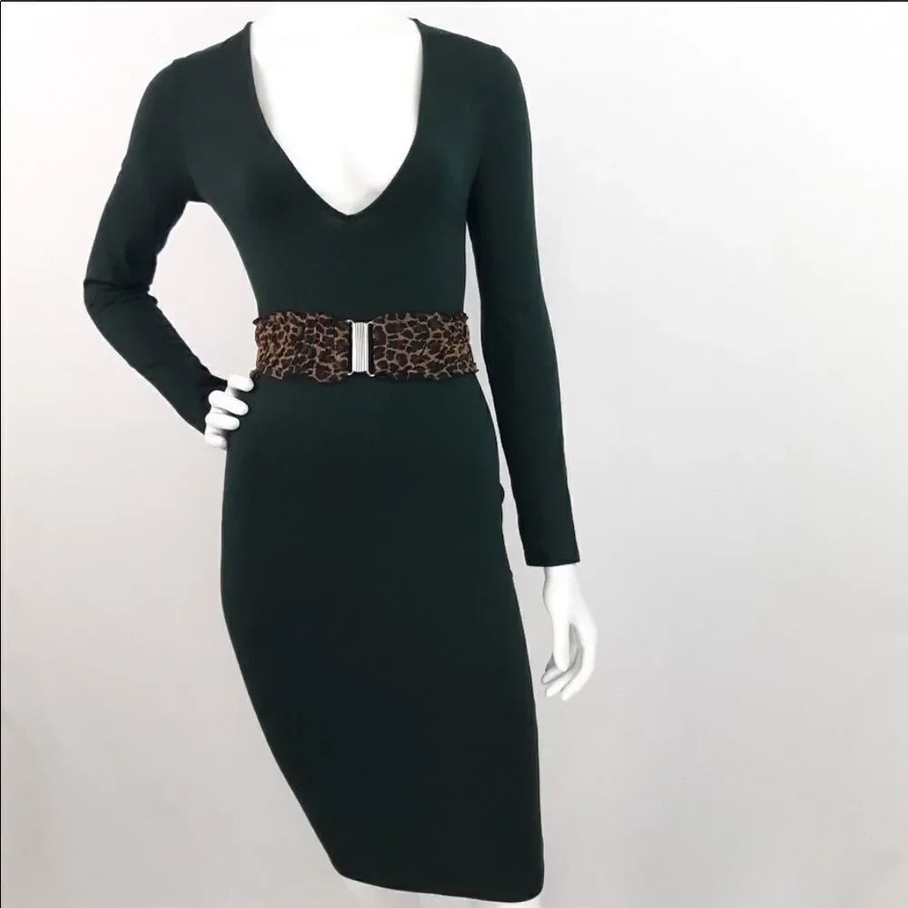 ✨ DEEP V-NECK SHEATH DRESS✨ - Picture 5 of 8